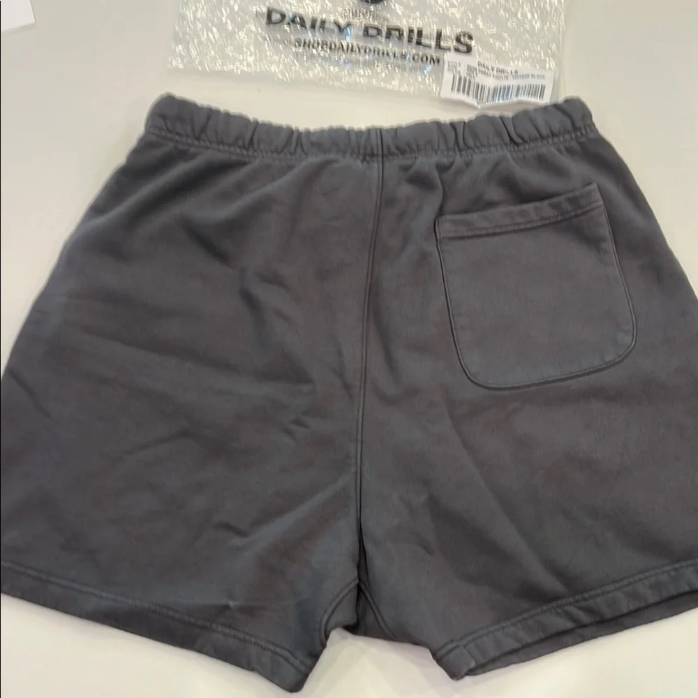 Men’s Daily Drills sweat shorts - Picture 2 of 4